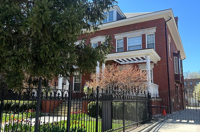 2 Hour Private Chicago Soul House Tour - Why the mix of music, activism, and politics works