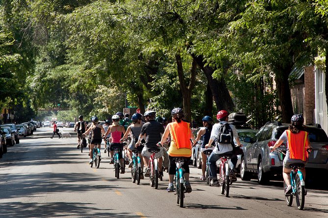 Bike Tour of Chicago's Lakefront Neighborhoods - Gold Coast mansions and Magnificent Mile energy