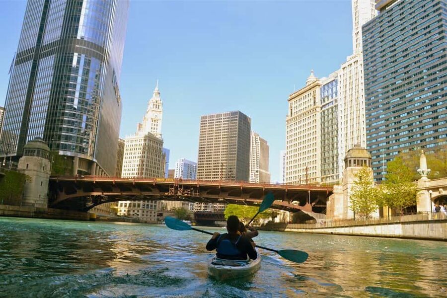 Chicago: 2-Hour Downtown Kayak Rental - Key reasons this kayaking outing works well