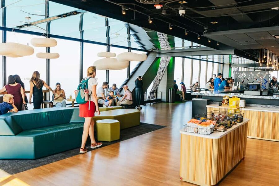 Chicago: 360 CHICAGO Observation Deck Ticket - Price and value: what $29 buys and what may cost extra