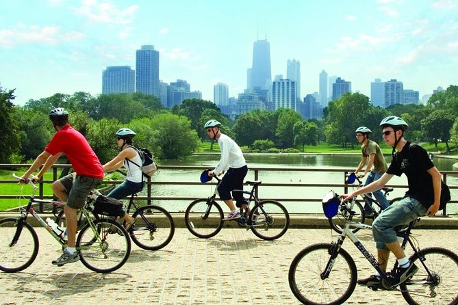 Chicago Amazing Lakefront Bike Tour - Getting the Lakefront Rhythm: Beaches, Parks, and the Navy Pier Area