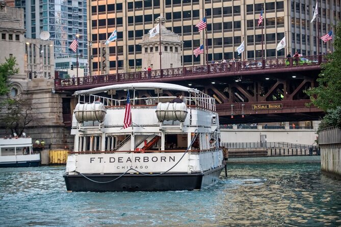 Chicago Architectural River Cruise - Complimentary Drinks and the Small On-Board Comforts
