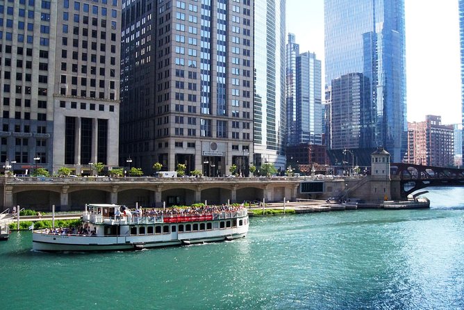 Chicago Architecture Center River Cruise aboard First Lady - Quick planning tips for a smoother cruise