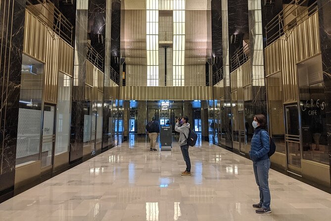 Chicago Architecture Walking Tour: Incredible Art Deco Interiors - Where you meet on Financial Place, and how the walk ends on Michigan Ave