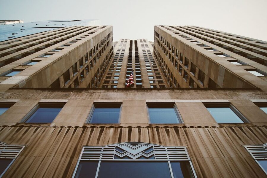 Chicago: Art Deco Skyscrapers Walking Tour - Trustees System Service Building (Now Century Tower): The Stop That Rewards Patience