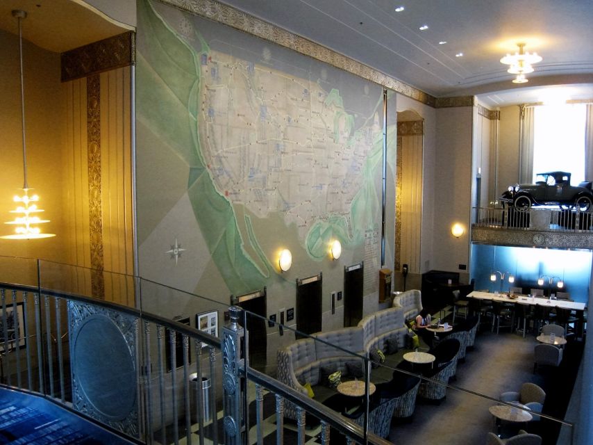 Chicago: Art Deco Skyscrapers Walking Tour - Why the Chicago River Area Changes the Way You See Skyscrapers
