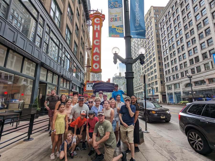 Chicago: Best of Attractions Walking Tour +Bike/Kayak Rental - Finish at the Chicago Water Tower: a clean ending point