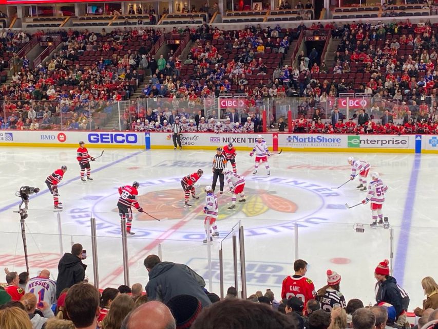 Chicago: Chicago Blackhawks NHL Game Ticket at United Center - Price and Value: What $19 Usually Gets You