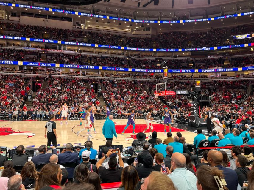 Chicago: Chicago Bulls Basketball Game Ticket - United Center Entry: Fast Gate, Clear Rules, Real Timing
