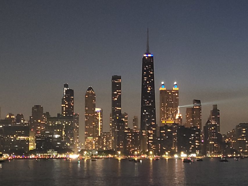 Chicago: Christmas Eve Lake Michigan Gourmet Dinner Cruise - Price and Value: What $193 Gets You on the Water