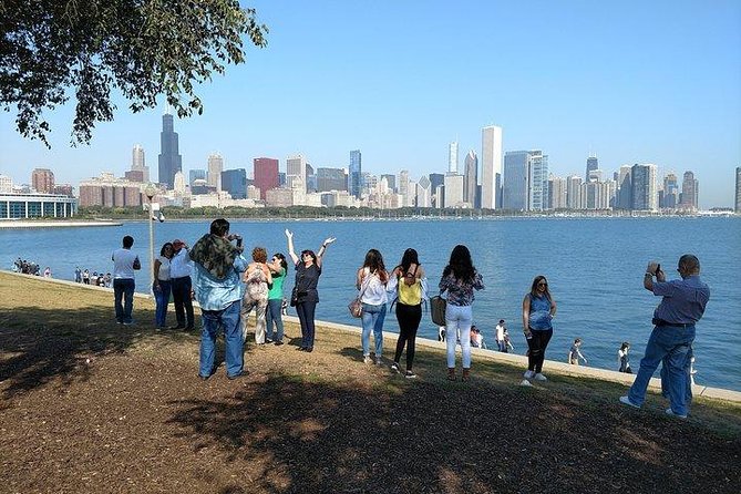 Chicago City Minibus Tour - Museum Campus: the skyline view that people plan their day around