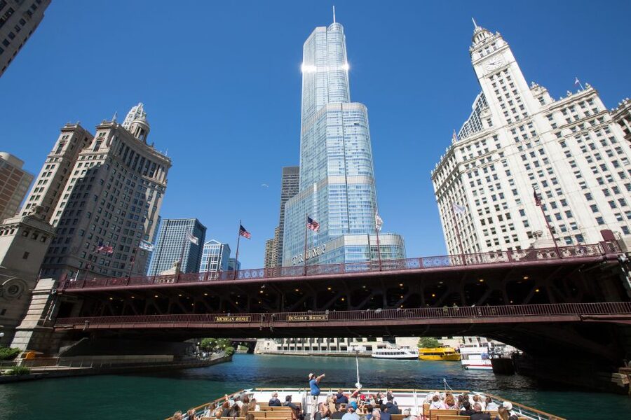 Chicago: City Minibus Tour with Optional Architecture Cruise - Optional 75-minute architecture cruise: the best “second angle” on Chicago