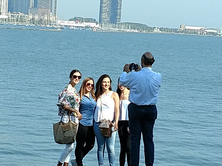 Chicago: City Minibus Tour with Optional Architecture Cruise - Millennium Park and The Bean: a must-see that stays quick