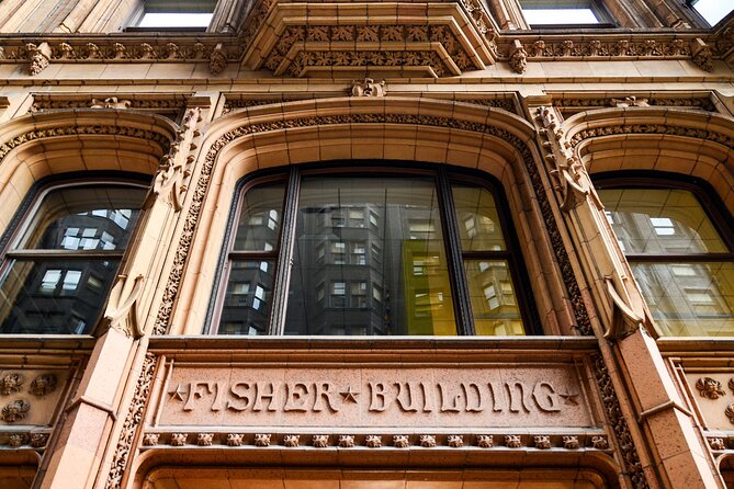Chicago City Tour: Elevated Architecture Tour with Train Ticket Included - Weather and comfort: plan for standing and stairs