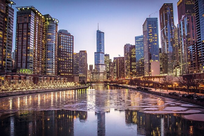 Chicago City Tours - Wrigley Field, Lincoln Park Zoo, and Field Museum on one smart day