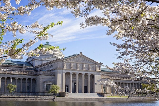 Chicago City Tours See It All No Time Wasted - Museum Campus and the Cultural Center: indoors when Chicago gets loud