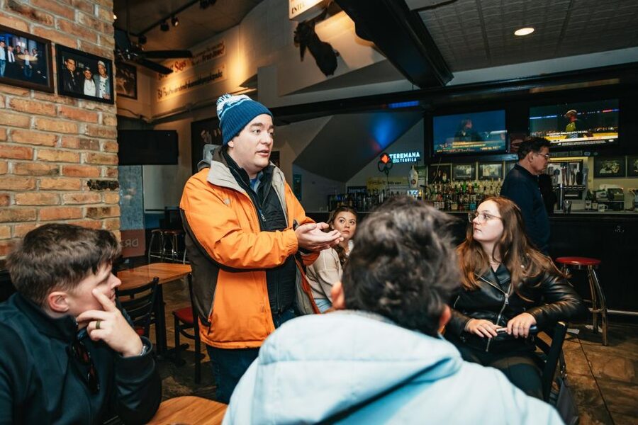 Chicago: Classic Food & Walking Tour with Free Bike or Kayak - Price and Value: Is $84 Worth It?