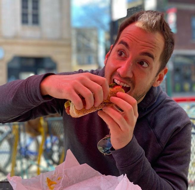 Chicago: Classic Food & Walking Tour with Free Bike or Kayak - Craft Beer Pairing Upgrade: Worth It or Skip It?