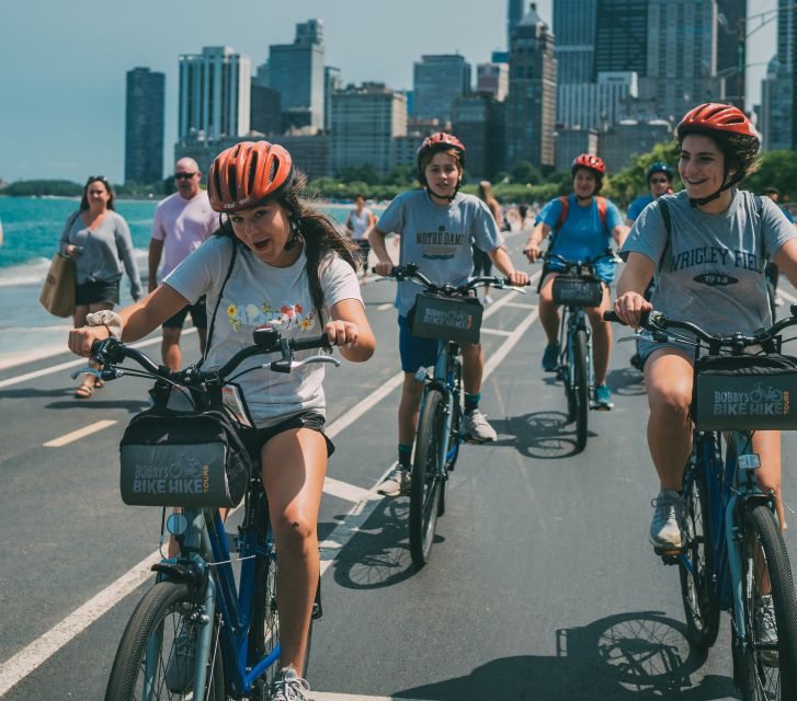 Chicago: Downtown Family Food Tour by Bike with Sightseeing - The sights you’ll actually get to see from the saddle