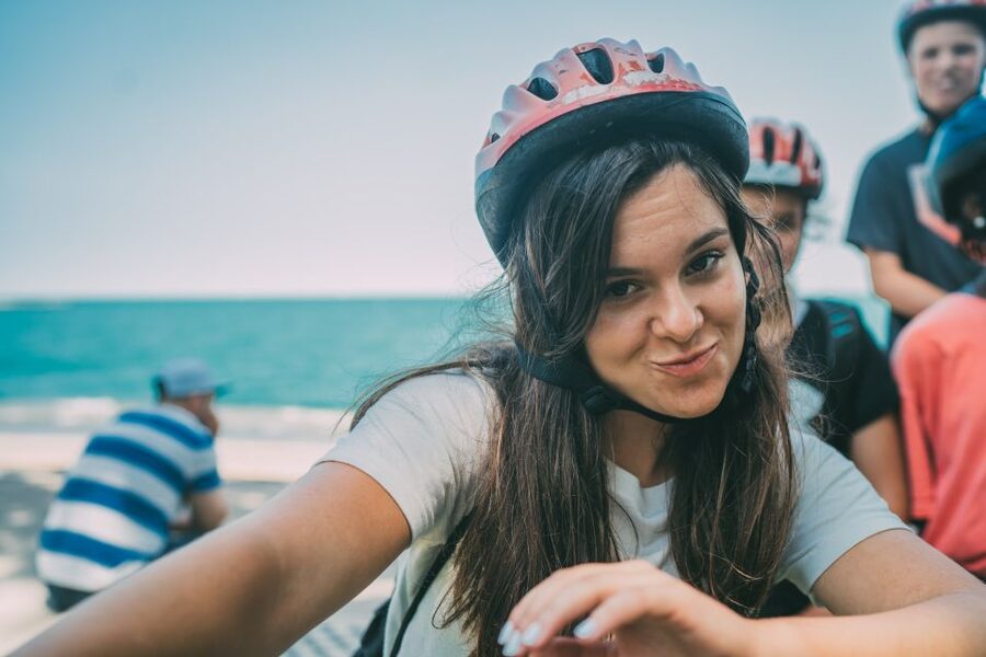 Chicago: Downtown Family Food Tour by Bike with Sightseeing - Getting there, what to bring, and day-of tips that help
