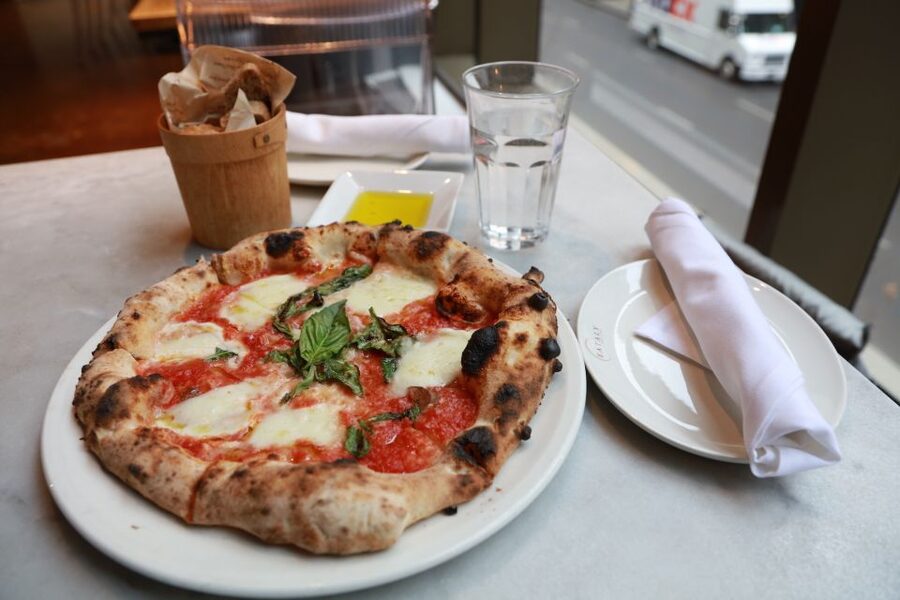 Chicago: Downtown Pizza Guided Walking Tour with Tastings - A 3-Hour Pizza Lesson That Feels Like a Walk With Friends