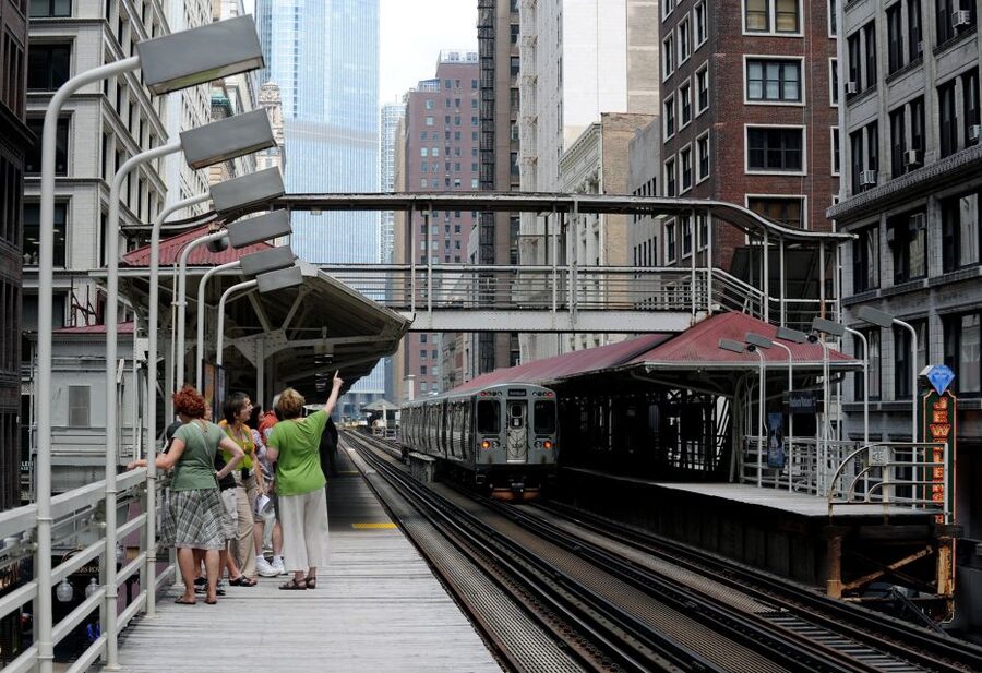 Chicago: Elevated Architecture Walking Tour - Practical tips to keep the tour comfortable and drama-free