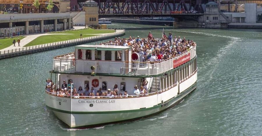 Chicago: First Lady River Cruise & Architecture Center Combo - Why the First Lady + CAC combo is good value