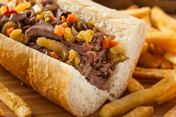 Chicago: Food and Culture Walking Tour - Billy Goat Tavern cheezborger: a Chicago classic you can eat fast