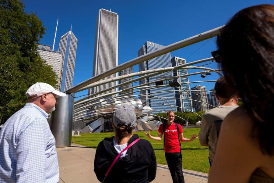 Chicago: Food, History and Architecture Tour - Carbon-neutral and child-friendly: the practical notes that affect your day