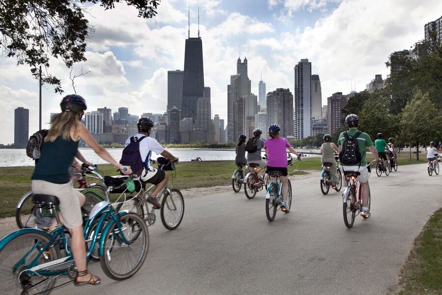 Chicago: Full-Day or Half-Day Bike Rental - Getting oriented quickly with a real map and included lock
