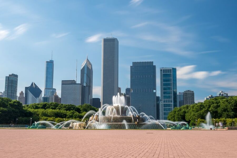 Chicago: Full-Day or Half-Day Bike Rental - The Lakefront route: Navy Pier to Cloud Gate to Buckingham Fountain