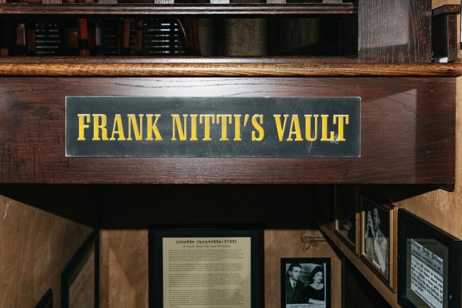 Chicago: Gangsters and Food Tasting Walking Tour - FAQ