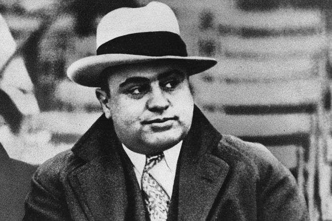 Chicago: Gangsters and Ghosts Walking Tour - Should you book this Chicago Gangsters and Ghosts Tour?