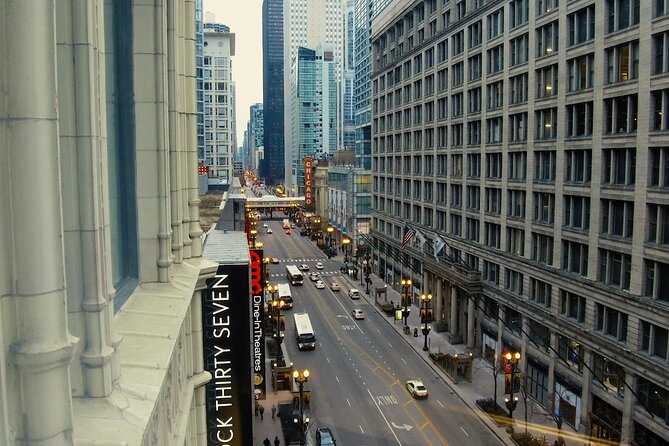 Chicago Gangsters and Movies Tour - Stop 3: The Picasso Building and a Corridor of Power in Film