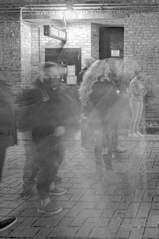 Chicago: Ghost Bus Tour of Haunted Locations - Lincoln Park Zoo area: history written into ash and architecture