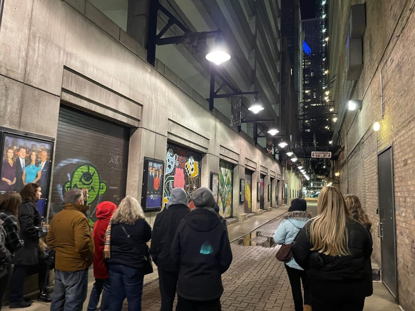 Chicago: Ghost Bus Tour of Haunted Locations - Biograph Theater and John Dillinger’s end