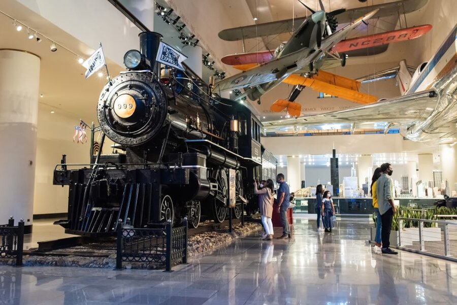 Chicago: Griffin Museum of Science and Industry Ticket - Henry Crown Space Center and the Apollo 8 Capsule