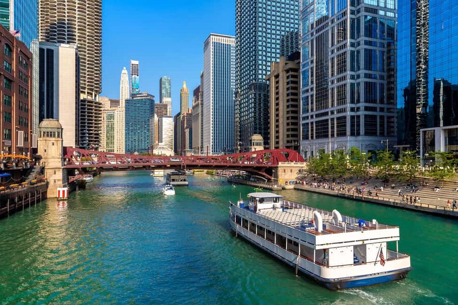 Chicago: Guided Tour with Architecture River Cruise - Key highlights worth caring about