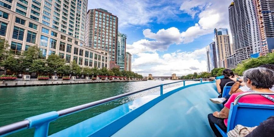 Chicago Highlights Walking Tour with Skydeck & Cruise - Millennium Park and Cloud Gate: Time to See, Not Just Snap