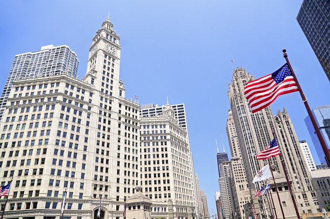 Chicago History and Architecture Walking Tour with Boat Cruise - Chicago Pedway: a practical, weather-friendly shortcut