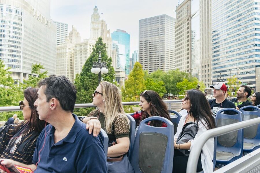 Chicago: Hop-on Hop-off Sightseeing Tour by Open-top Bus - Why this hop-on hop-off loop is the smart way to start