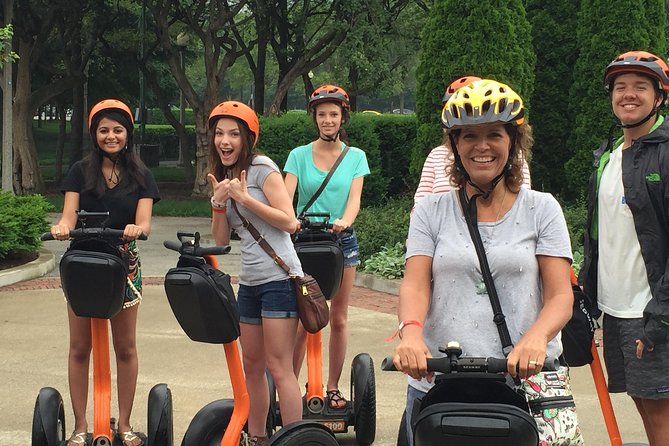 Chicago Insider Segway Tour - Stop 2: The Chicago Lakefront Ride and Story Breaks