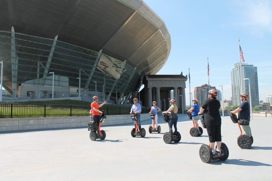 Chicago: Lakefront and Museum Campus Segway Tour - Michigan Avenue and the Bean area: garden paths meet big-city icons