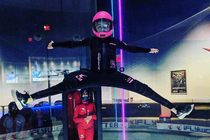 Chicago Lincoln Park Indoor Skydiving with Two Flights - Timing and group size: how the flow works on the day