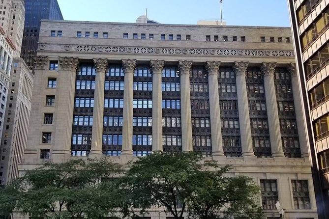 Chicago Loop Walking Tour - Small group, real conversation: max 10 guests makes a difference