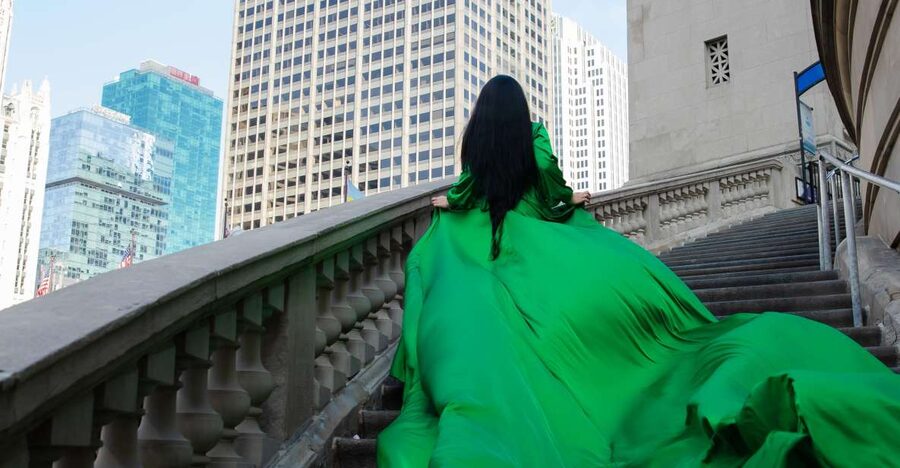 Chicago Luxury Flying Dress Photoshoot - Key highlights before you book