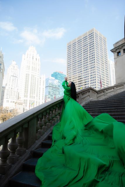 Chicago Luxury Flying Dress Photoshoot - Price and value: does $250 per person make sense?