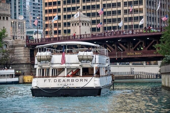 Chicago Luxury Minibus City Tour and Architecture River Cruise - Cardinal Mansion and the Gold Coast elegance