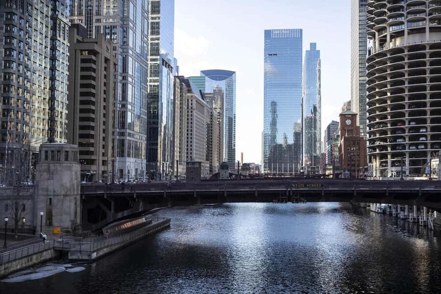 Chicago: Magnificent Mile Tour With Optional 360 Chicago - Michigan Avenue’s Architecture Run: Beaux-Arts, Neoclassical, and Art Deco