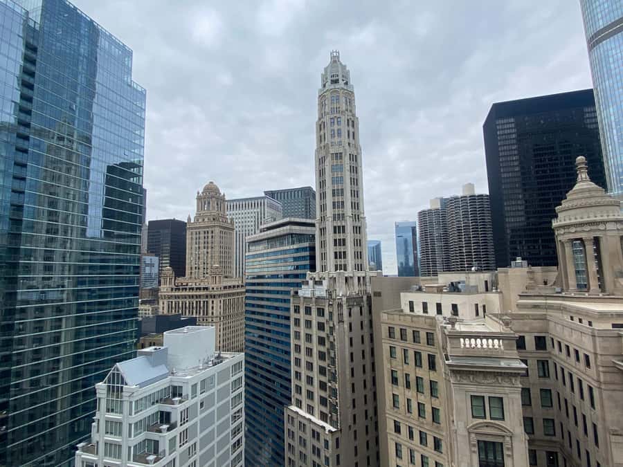 Chicago: Mobsters and Movies Walking Tour - Dillinger’s last meeting and the crime-to-cinema connection